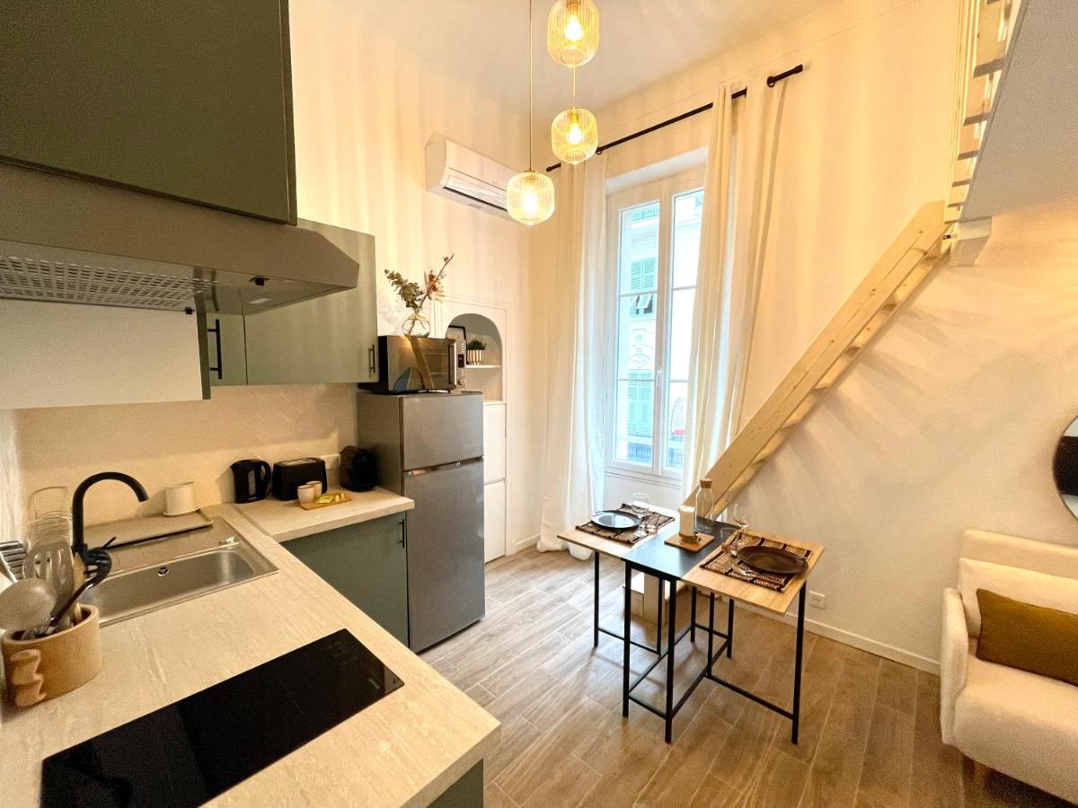 Cosy Cocoon - 2 To 4 Travelers. Appartement Nice Buitenkant foto